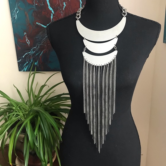 Jewelry - Silver warrior necklace